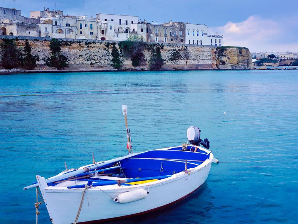 Idrusa Otranto Buitenkant foto